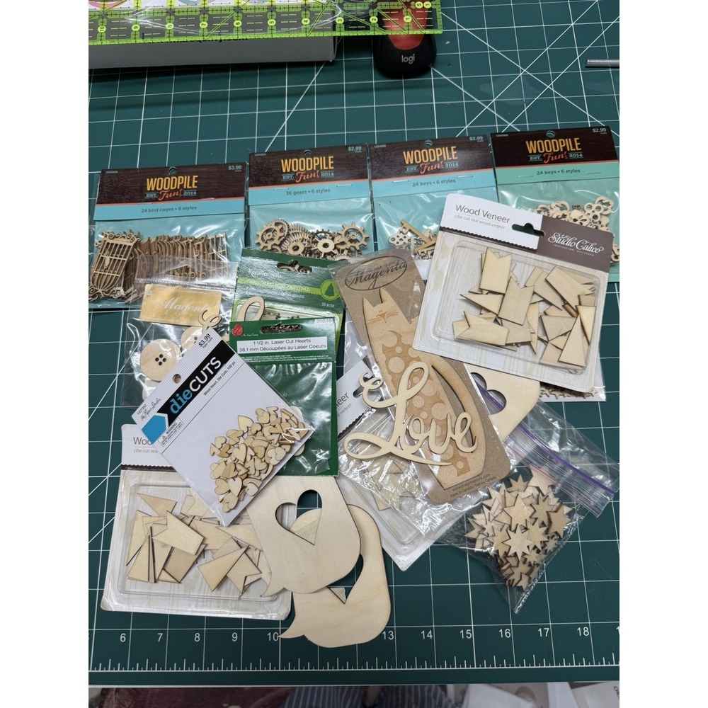 Random  Steampunk Lot Wooden Cogs Corners Sprocket Gears Gadget Hearts Stars Etc